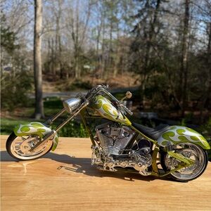 Orange County Choppers (OCC) American Chopper Die-Cast Motorcycle